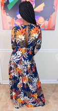 Load image into Gallery viewer, Janae Dress
